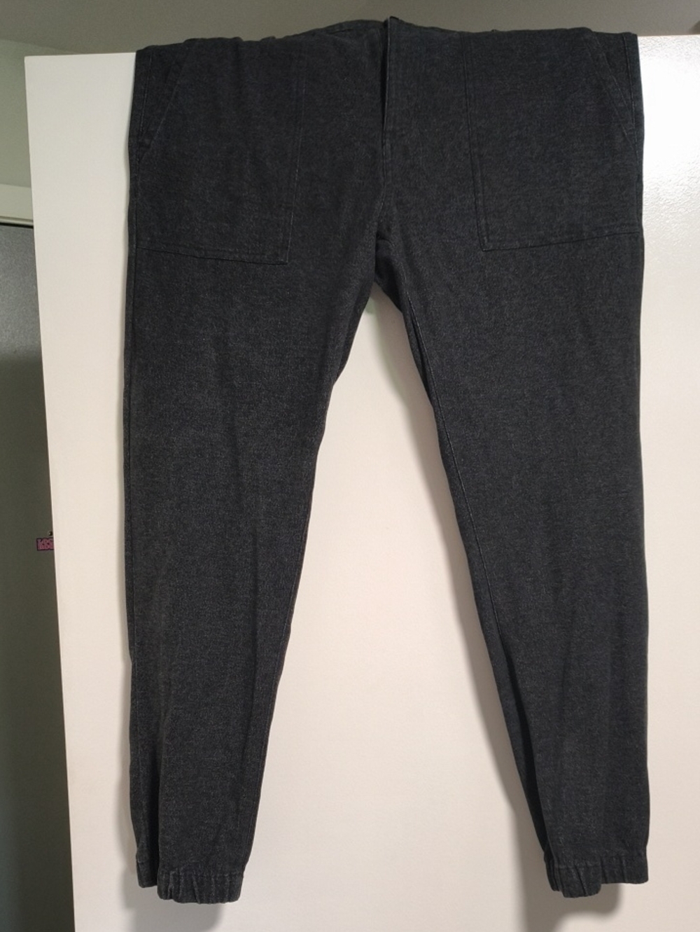 ROOTS-Men's Dark Gray Jogger Pants - Casual Elastic Hem